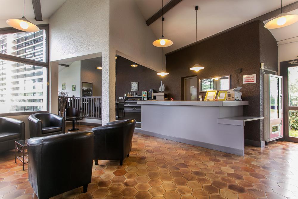 Le Charollais Motel Restaurant Contact-Hotel Vitry-en-Charollais Bagian luar foto